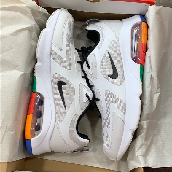 NIKE AIR MAX 200 Vast Grey/Black-White - Picture 4 of 16